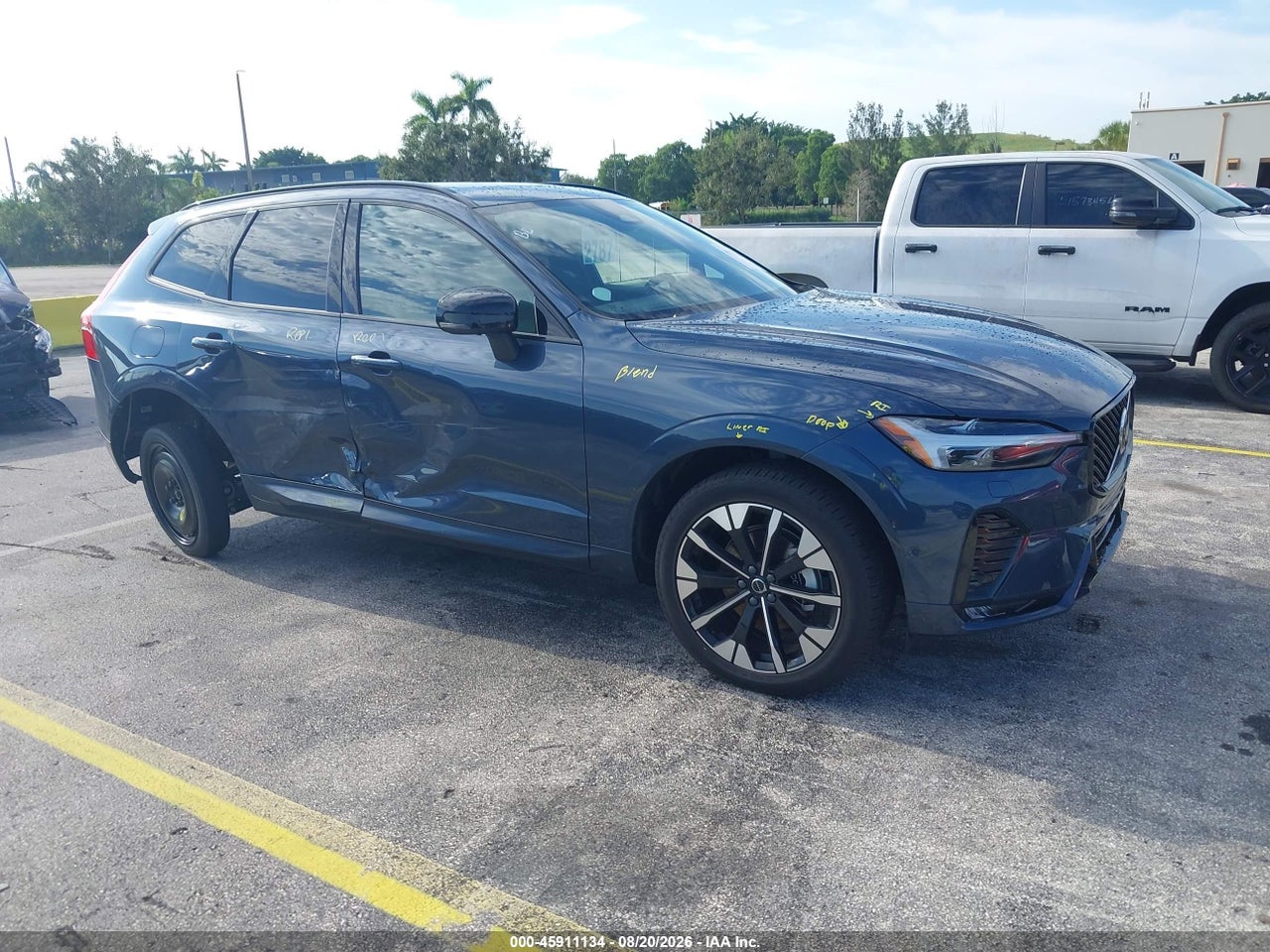 YV4M12RC2T1****** · 2026 VOLVO XC60 B5 PLUS