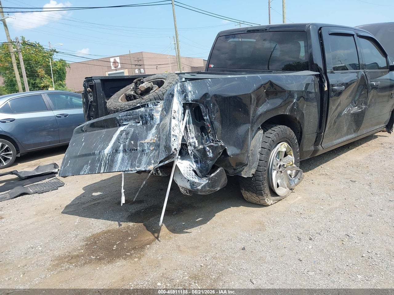 2016 RAM 1500 ST · 6/10
