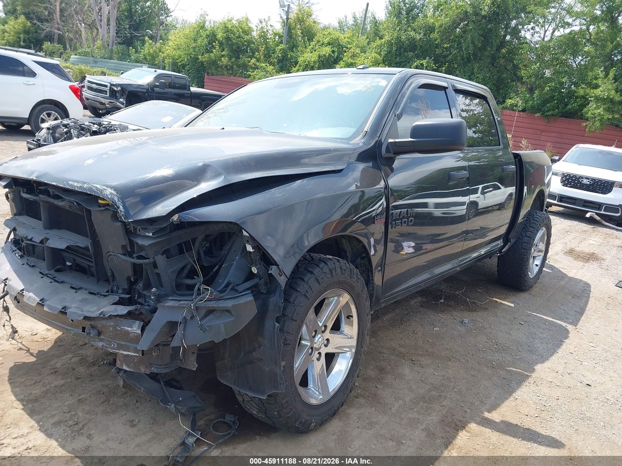 2016 RAM 1500 ST · 2/10