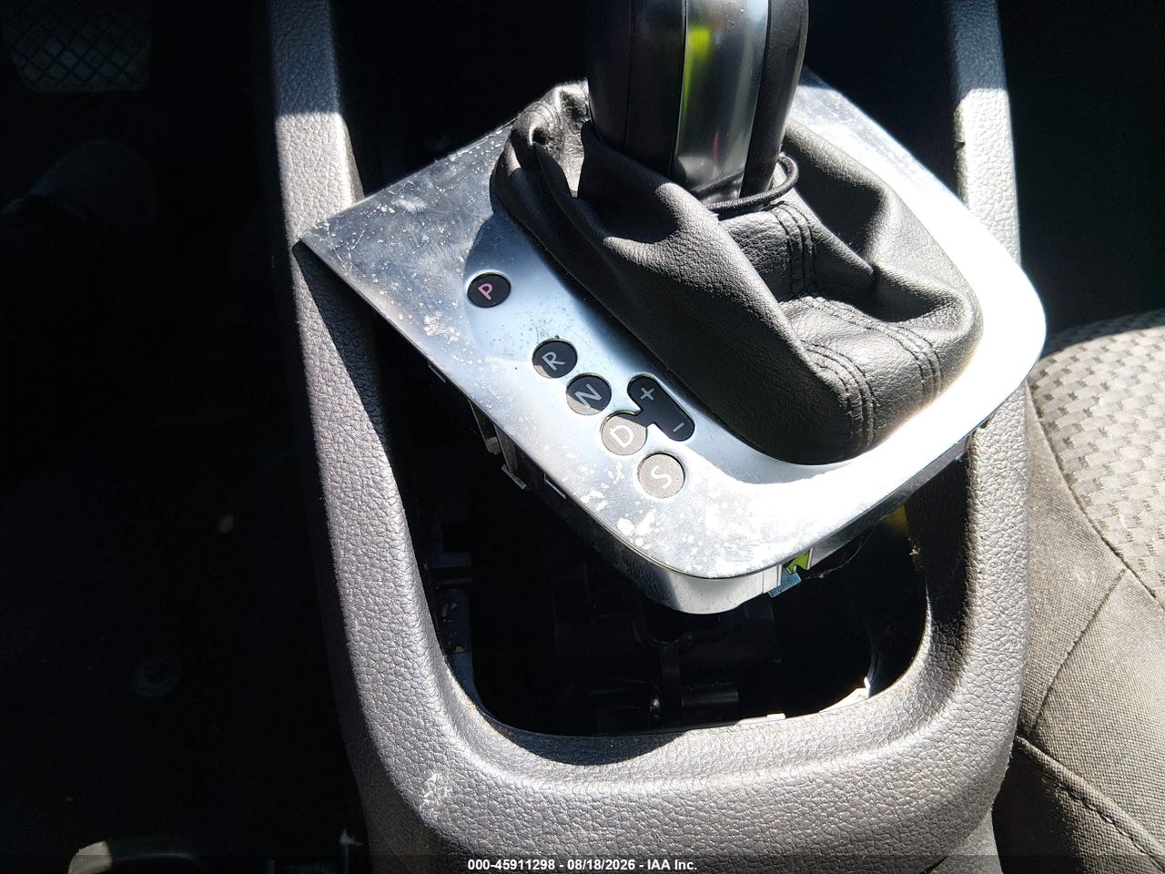 2012 VOLKSWAGEN JETTA 2.0L S · 6/11
