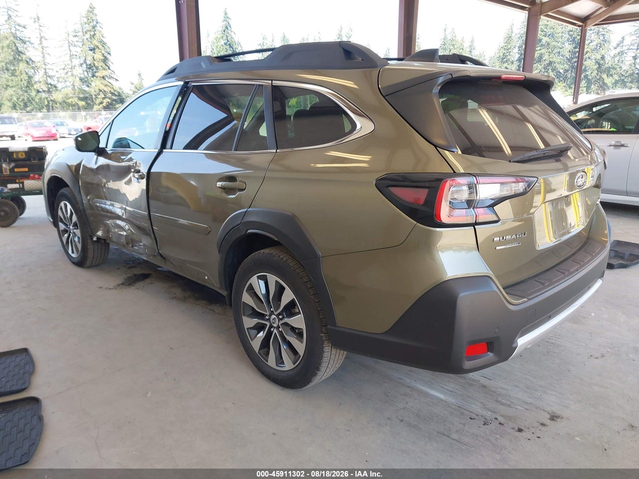 2023 SUBARU OUTBACK LIMITED · 3/10