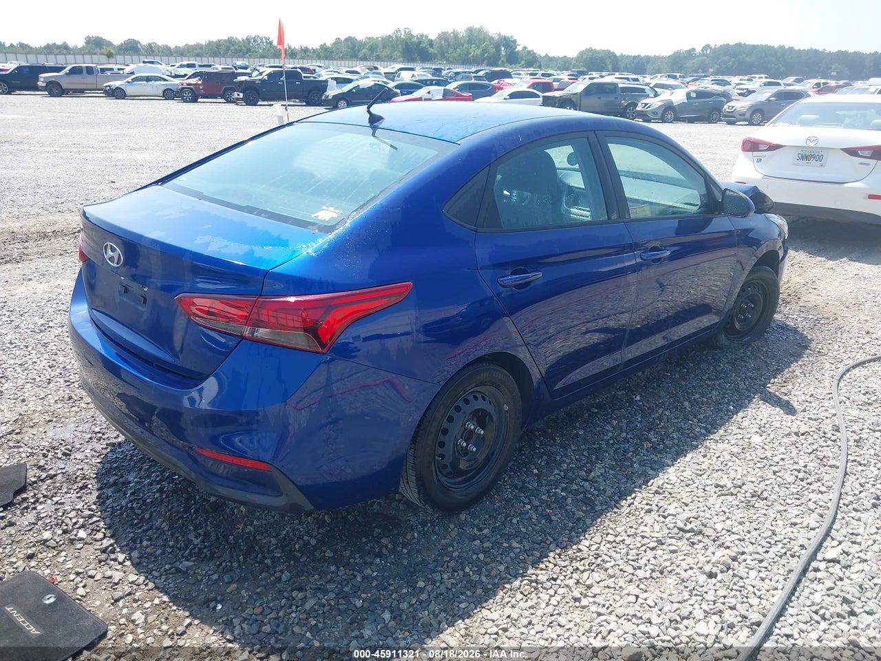 2022 HYUNDAI ACCENT SE · 4/10