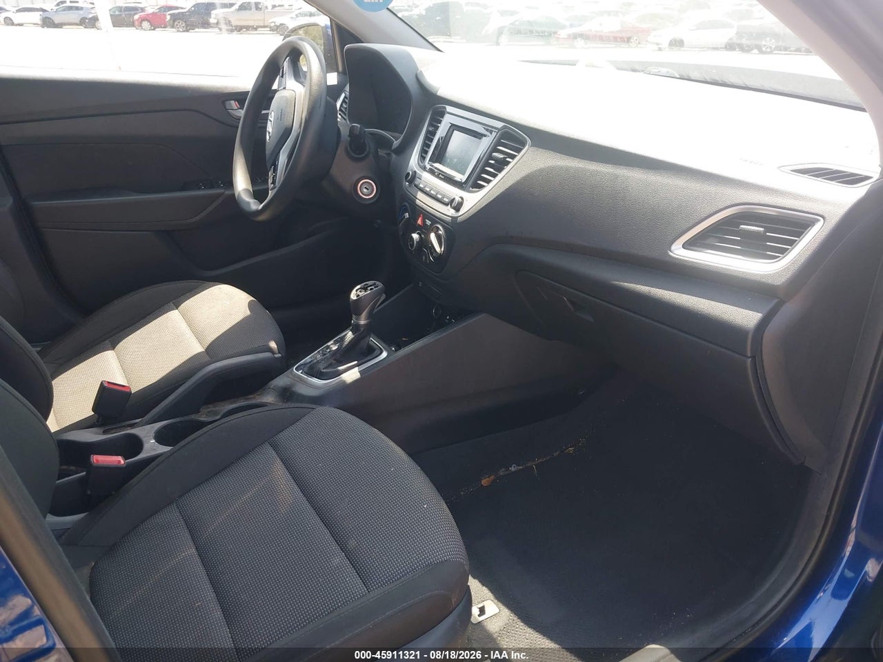 2022 HYUNDAI ACCENT SE · 5/10