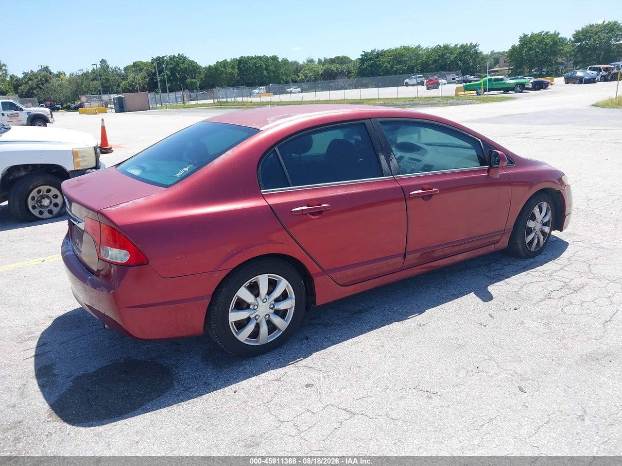 2010 HONDA CIVIC LX · 4/11