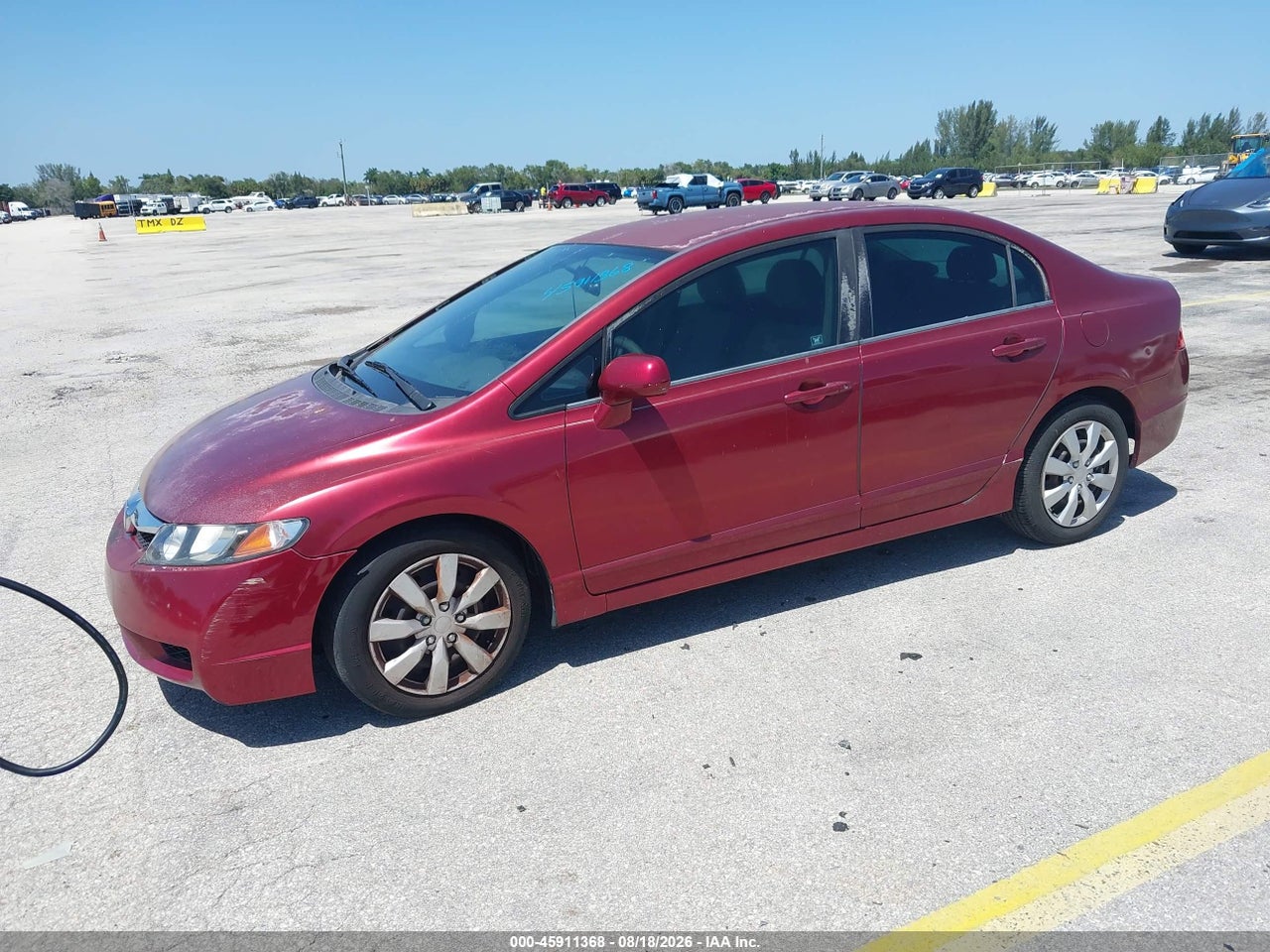 2010 HONDA CIVIC LX · 2/11