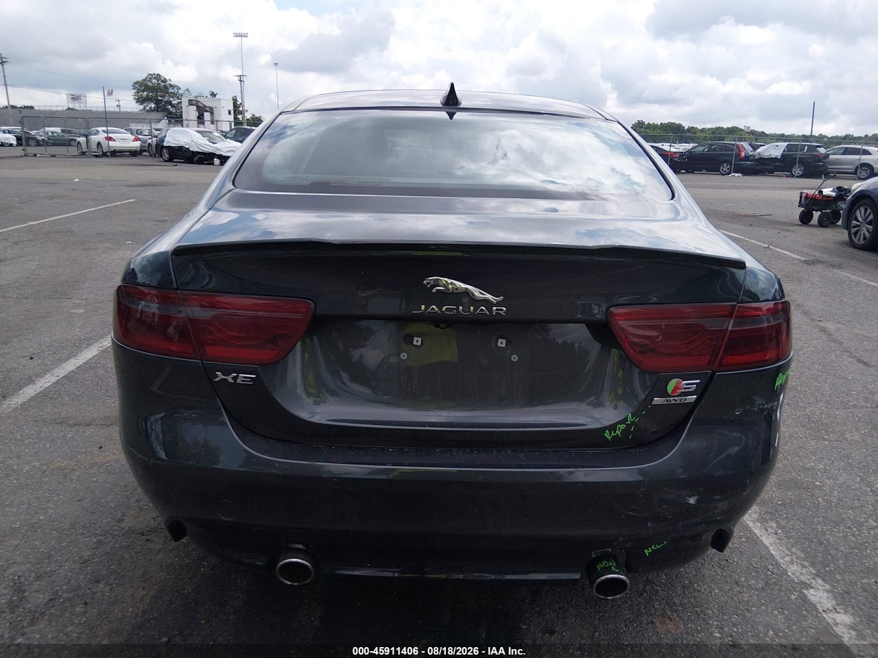 2018 JAGUAR XE S · 6/11