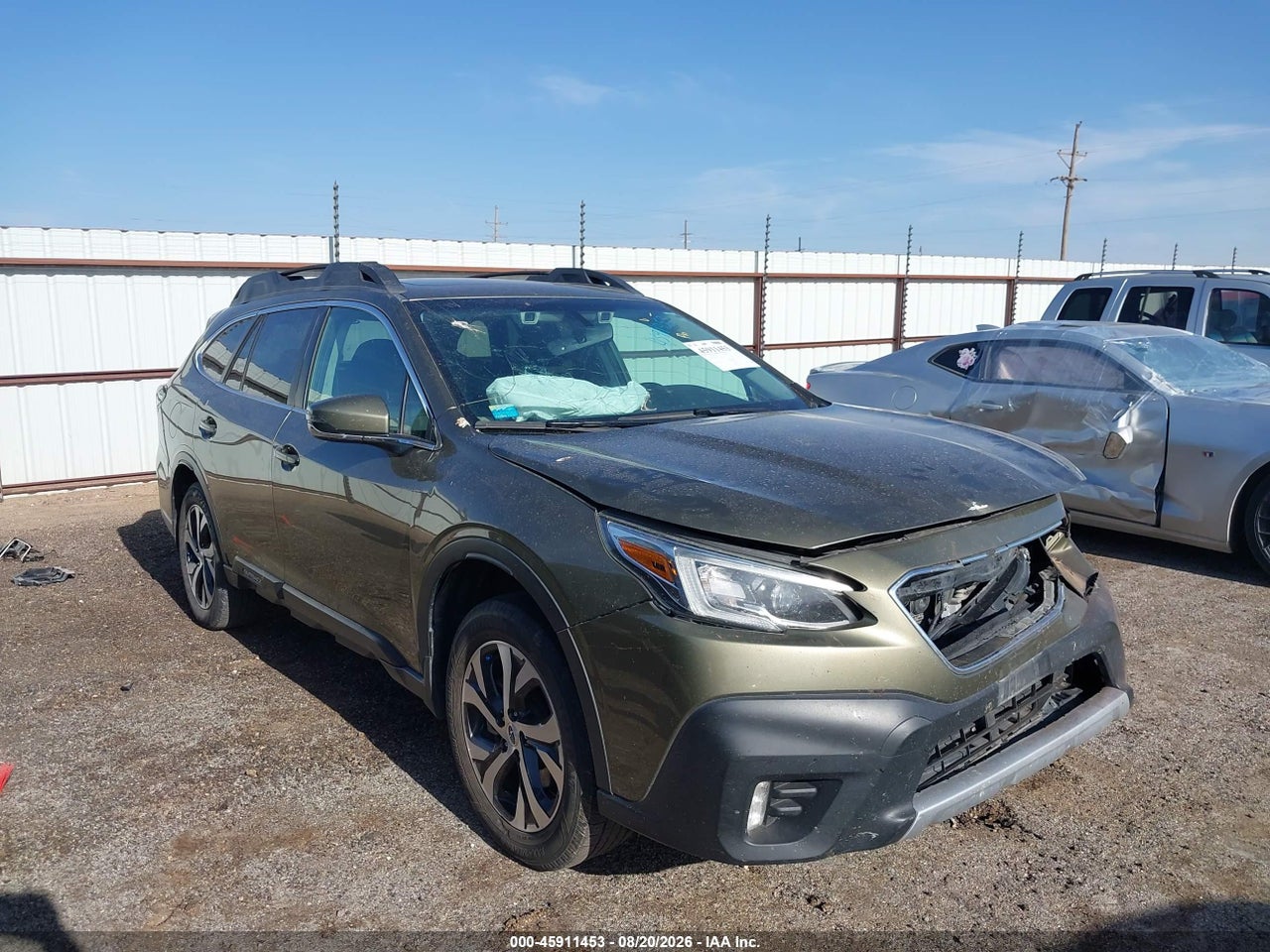 4S4BTANC1M3****** · 2021 SUBARU OUTBACK LIMITED
