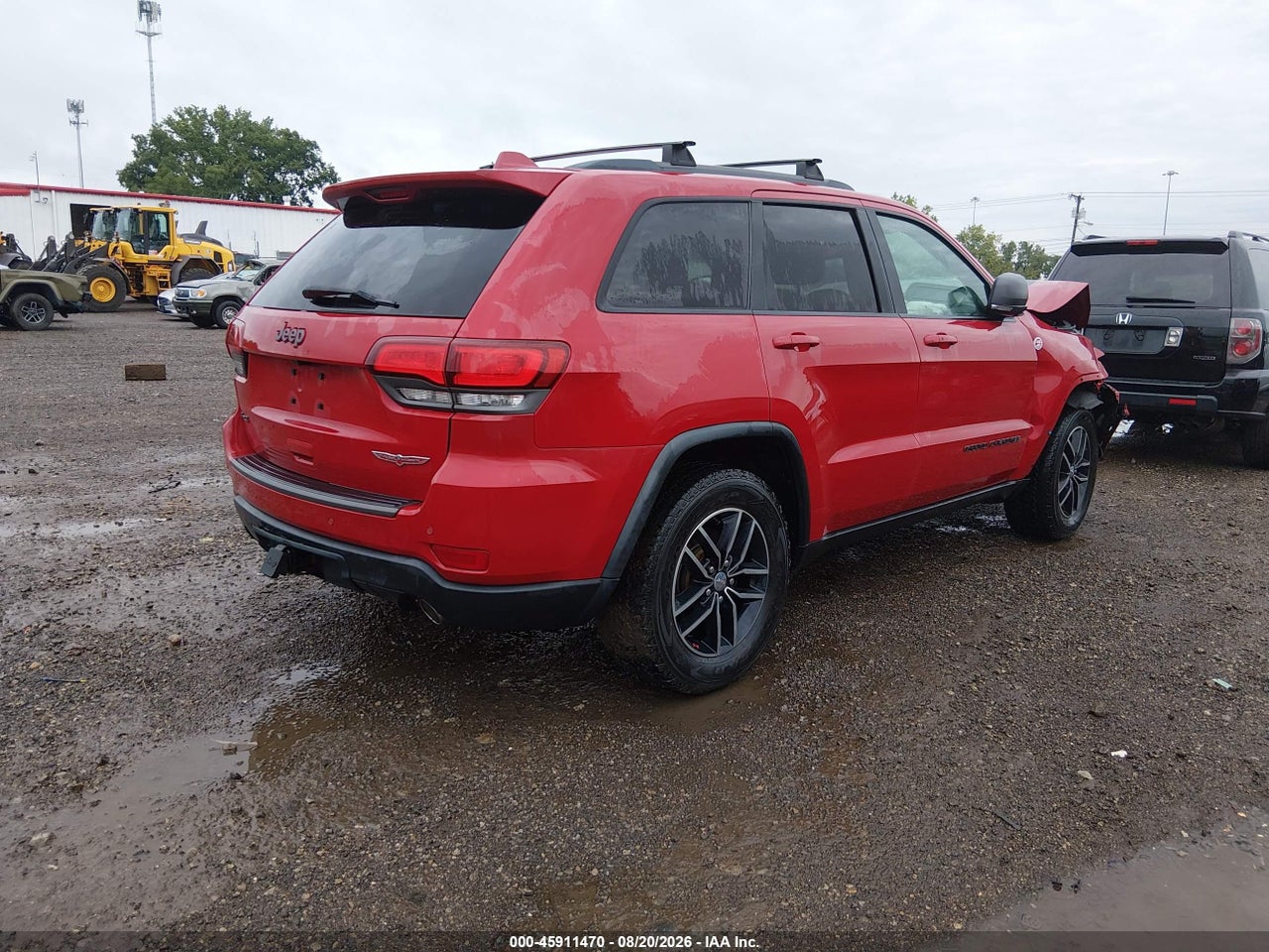 2017 JEEP GRAND CHEROKEE TRAILHAWK · 4/10