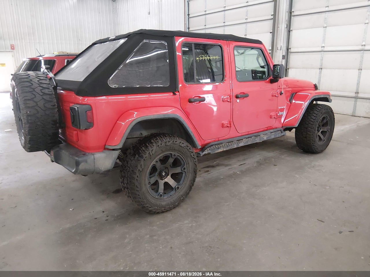 2018 JEEP WRANGLER UNLIMITED SAHARA · 4/11