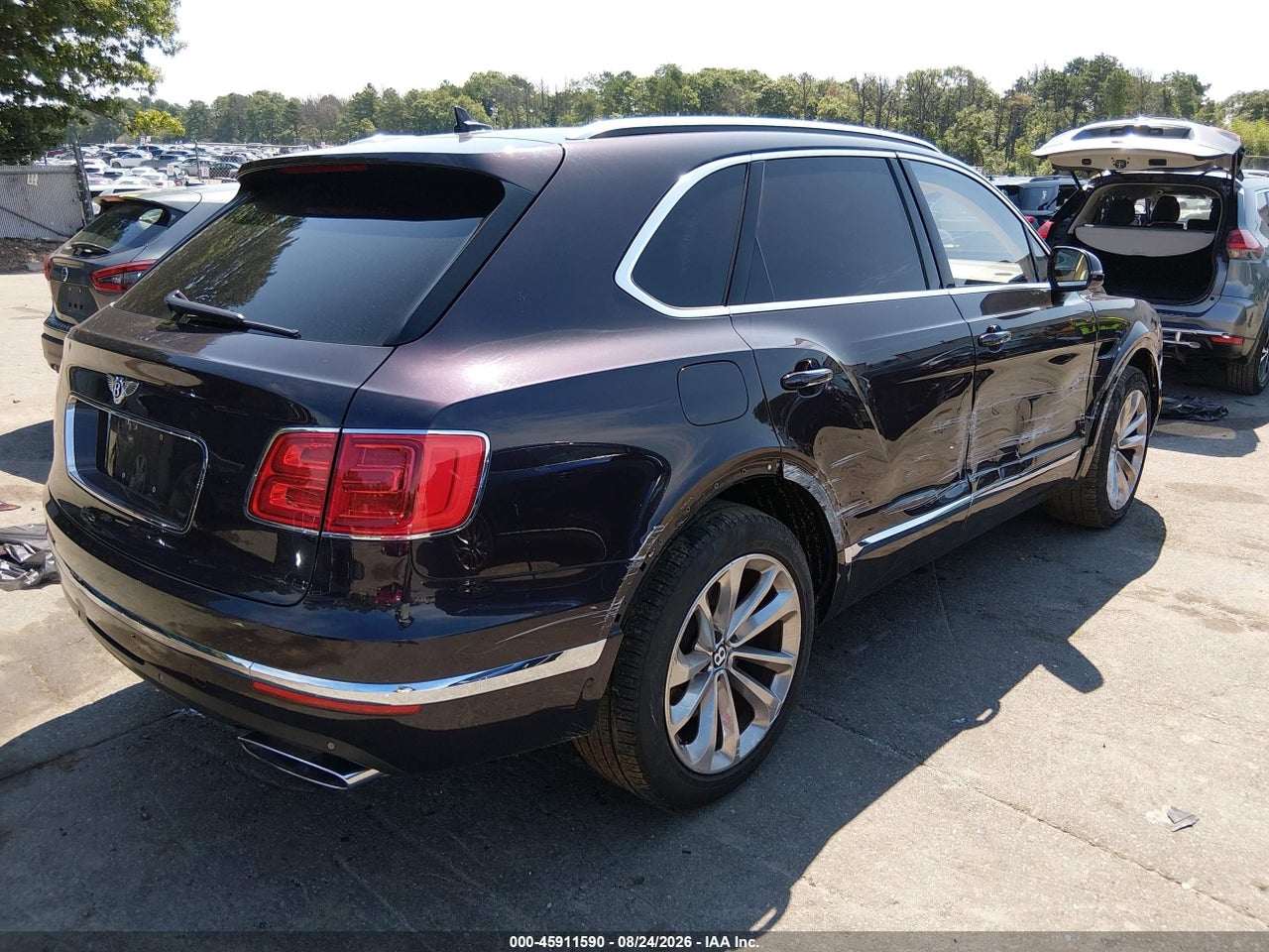 2017 BENTLEY BENTAYGA W12/W12 FIRST EDITION · 4/11