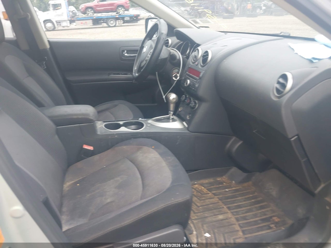 2009 NISSAN ROGUE SL · 5/11