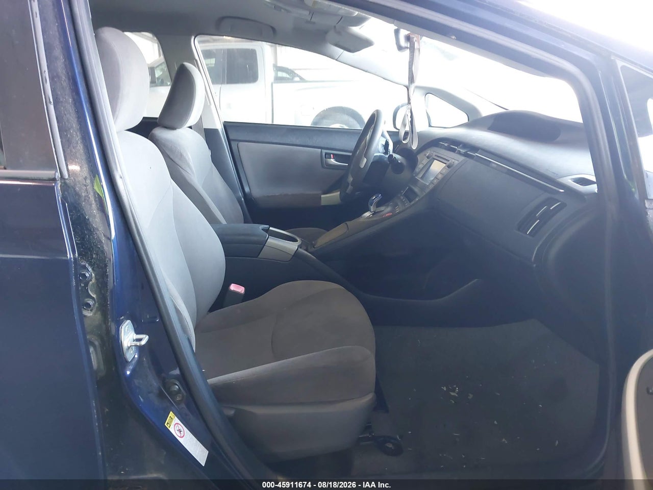 2013 TOYOTA PRIUS TWO · 5/11