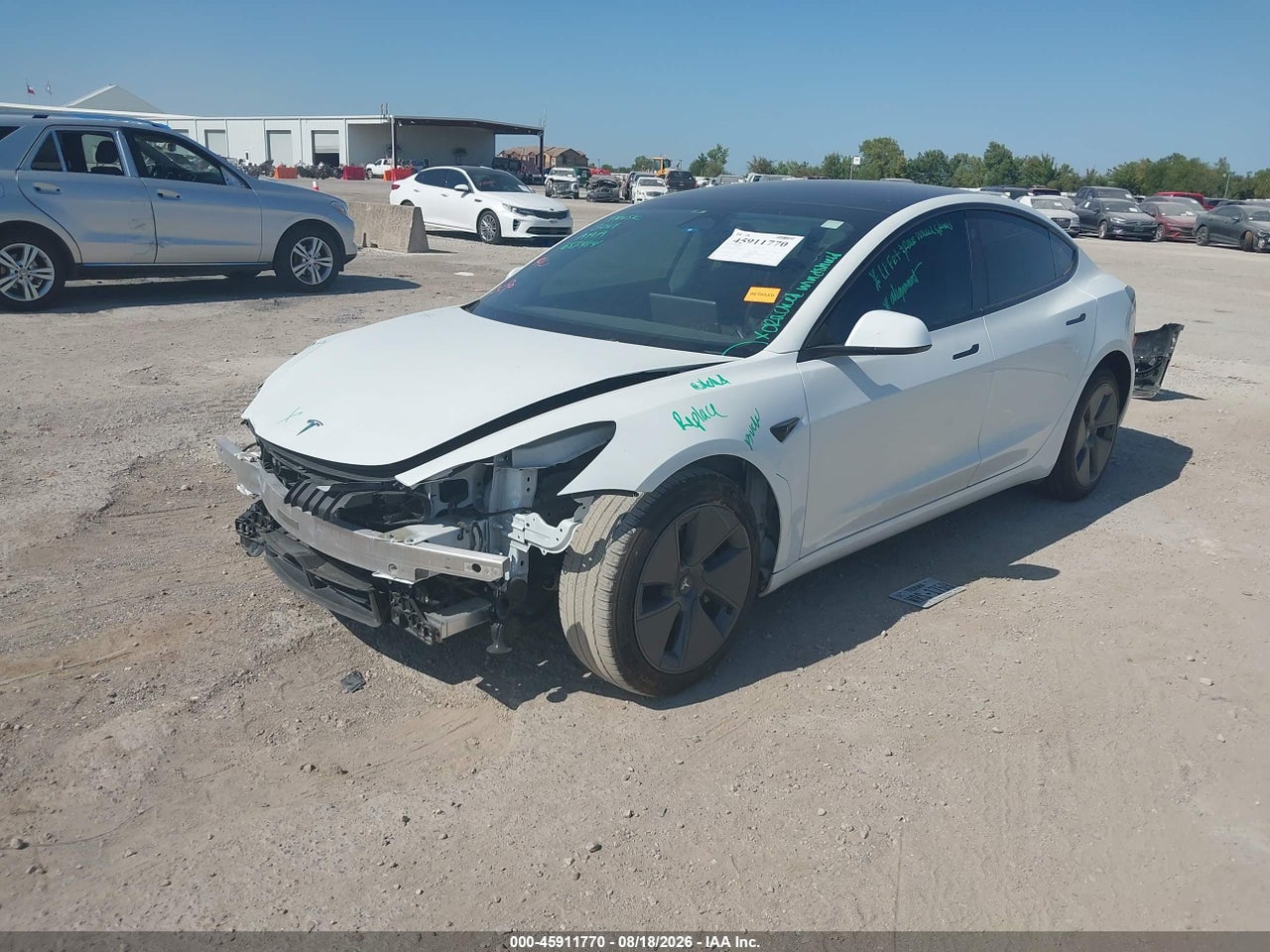 2023 TESLA MODEL 3 REAR-WHEEL DRIVE · 2/10