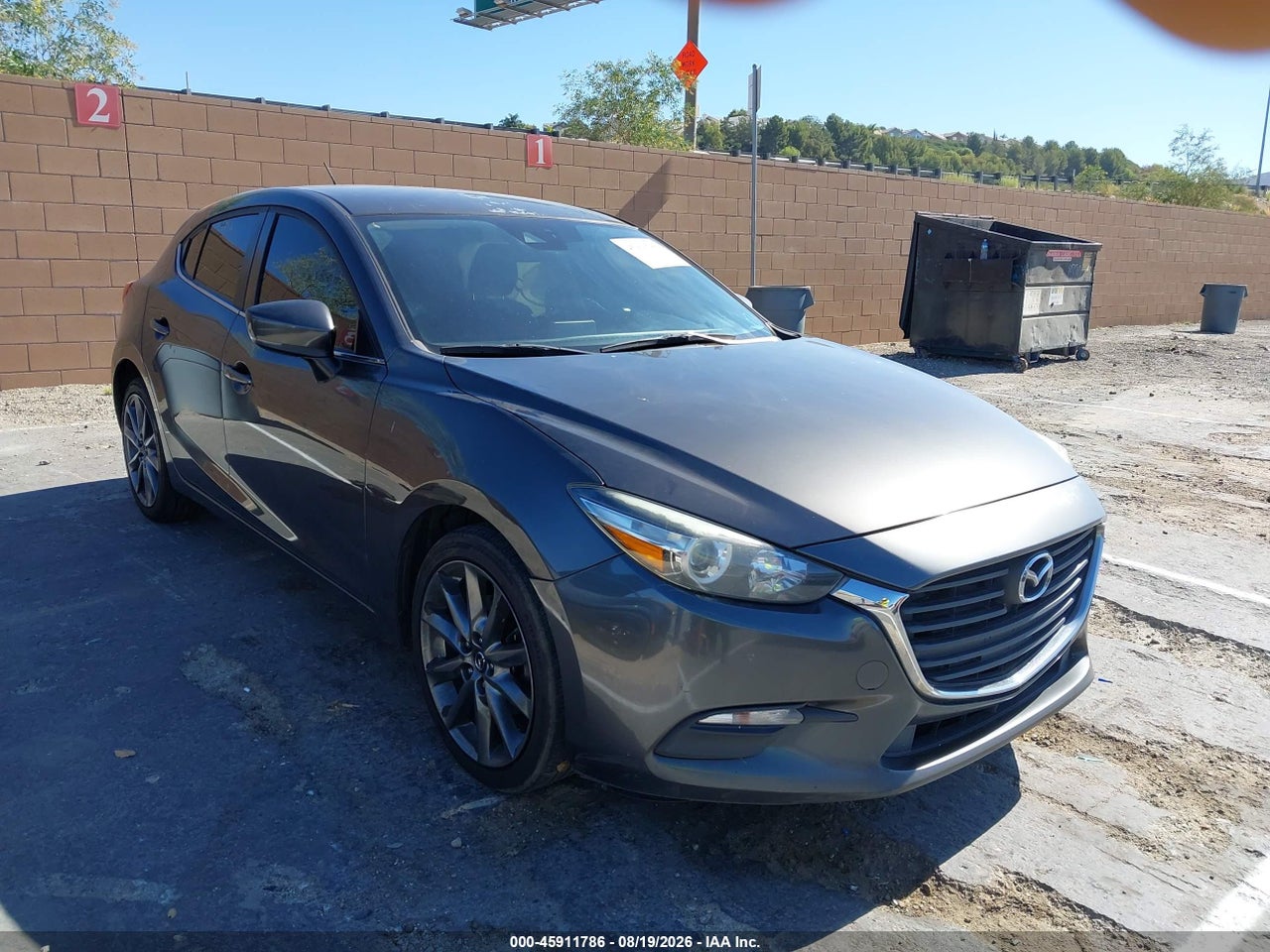 3MZBN1L36JM****** · 2018 MAZDA MAZDA3 TOURING