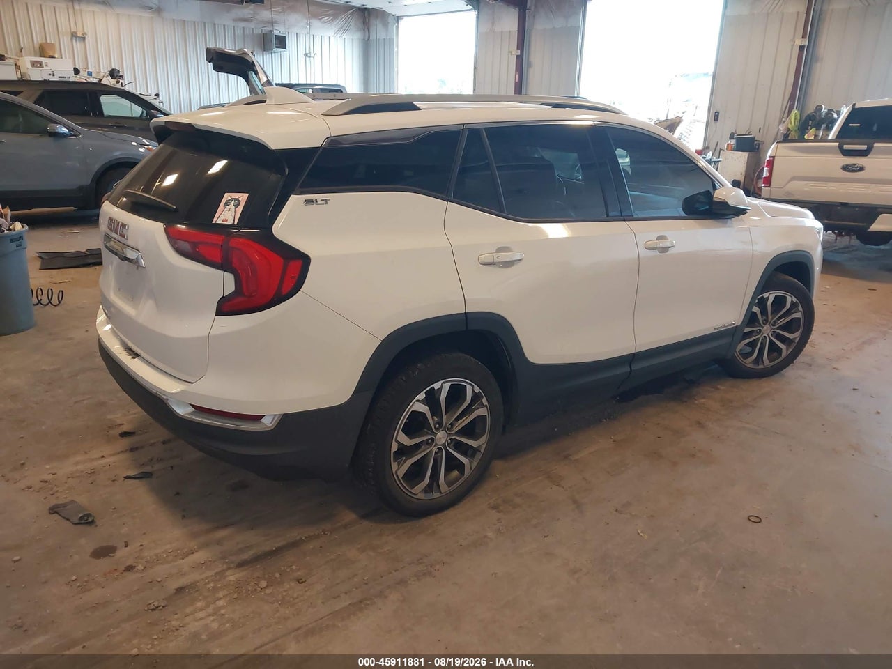 2019 GMC TERRAIN SLT · 4/11