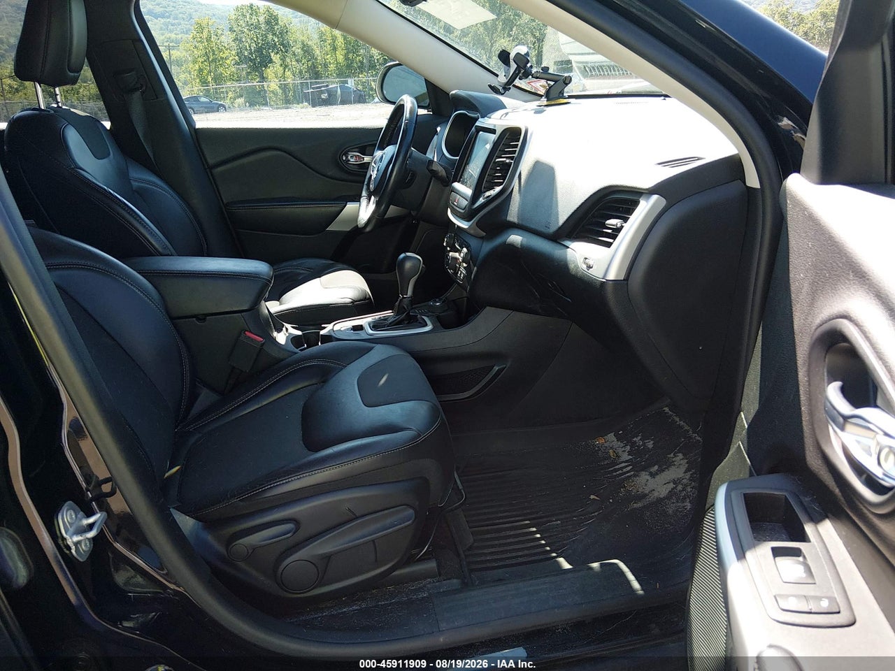 2018 JEEP CHEROKEE LATITUDE PLUS 4X4 · 5/11