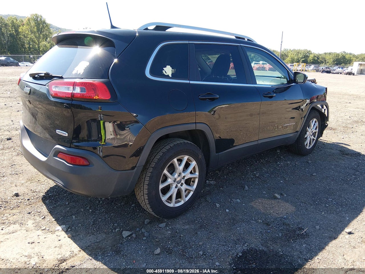 2018 JEEP CHEROKEE LATITUDE PLUS 4X4 · 4/11