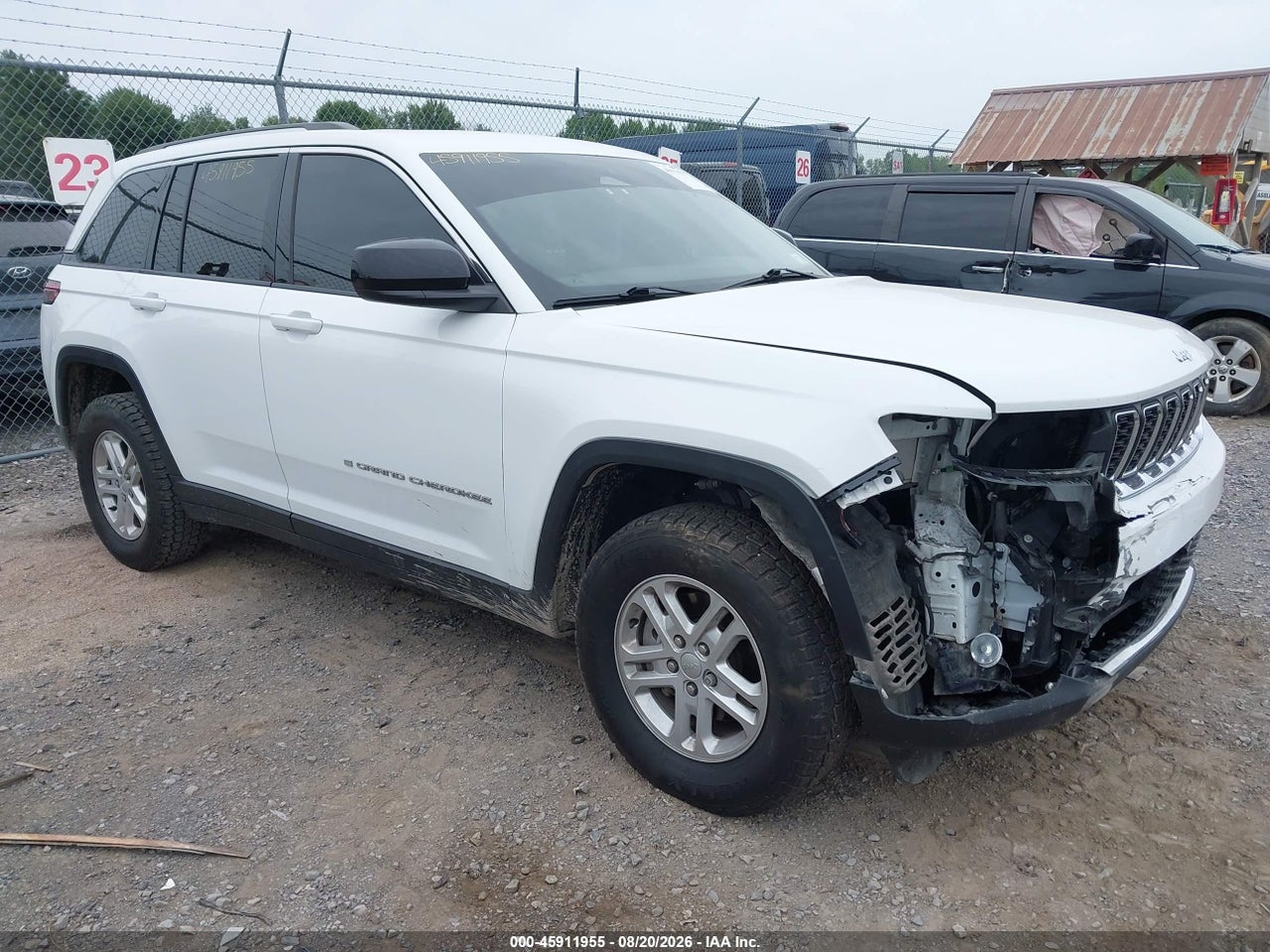 1C4RJHAGXPC****** · 2023 JEEP GRAND CHEROKEE LAREDO 4X4
