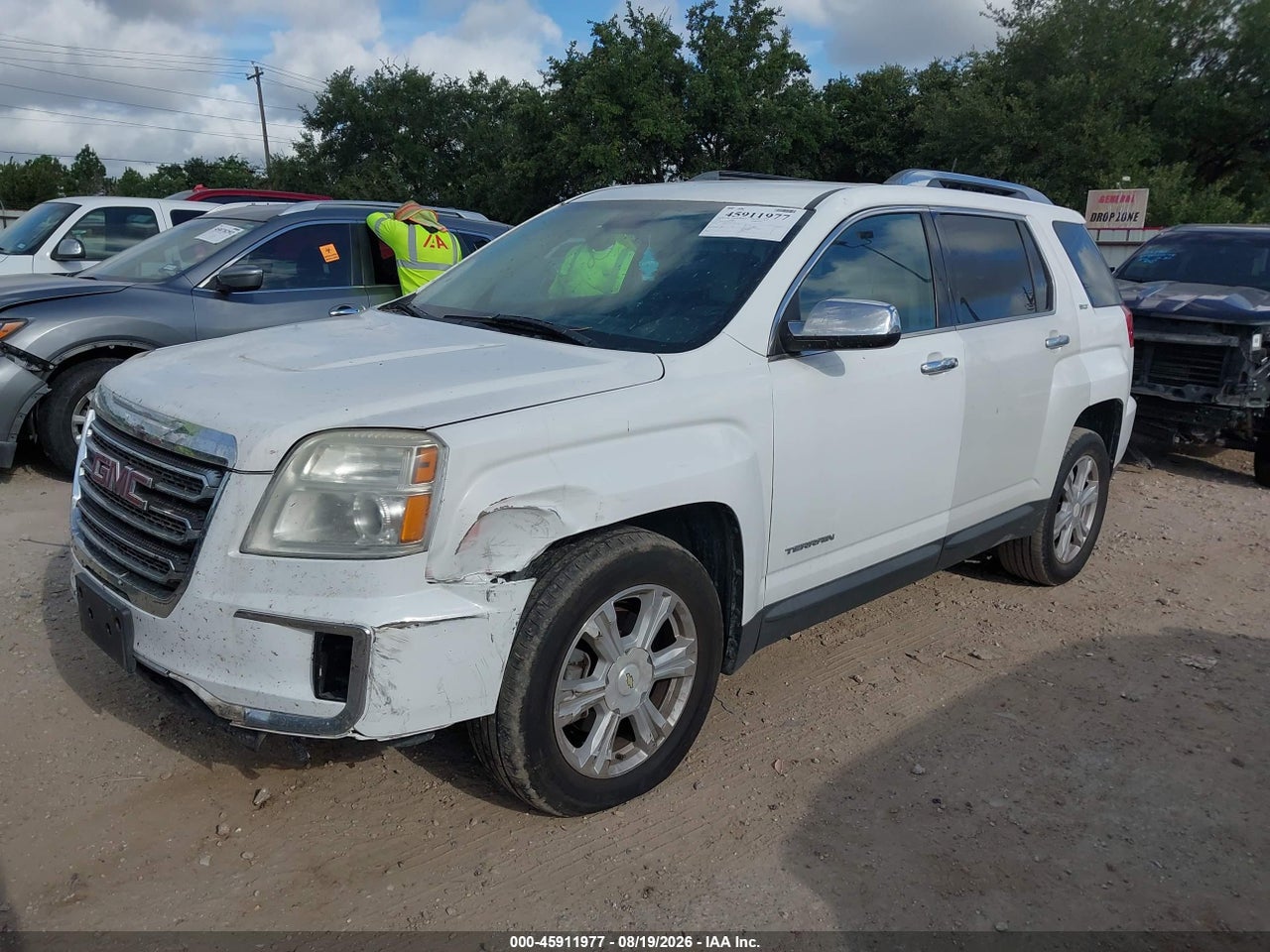 2016 GMC TERRAIN SLT · 2/11