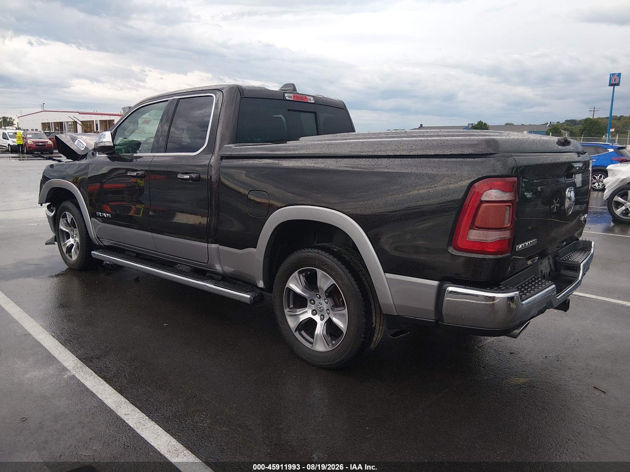 2019 RAM 1500 LARAMIE  4X4 6'4 BOX · 3/11