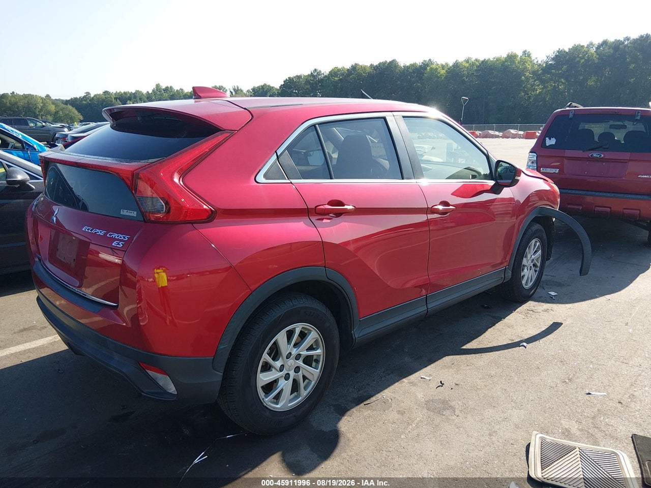 2019 MITSUBISHI ECLIPSE CROSS ES · 4/11
