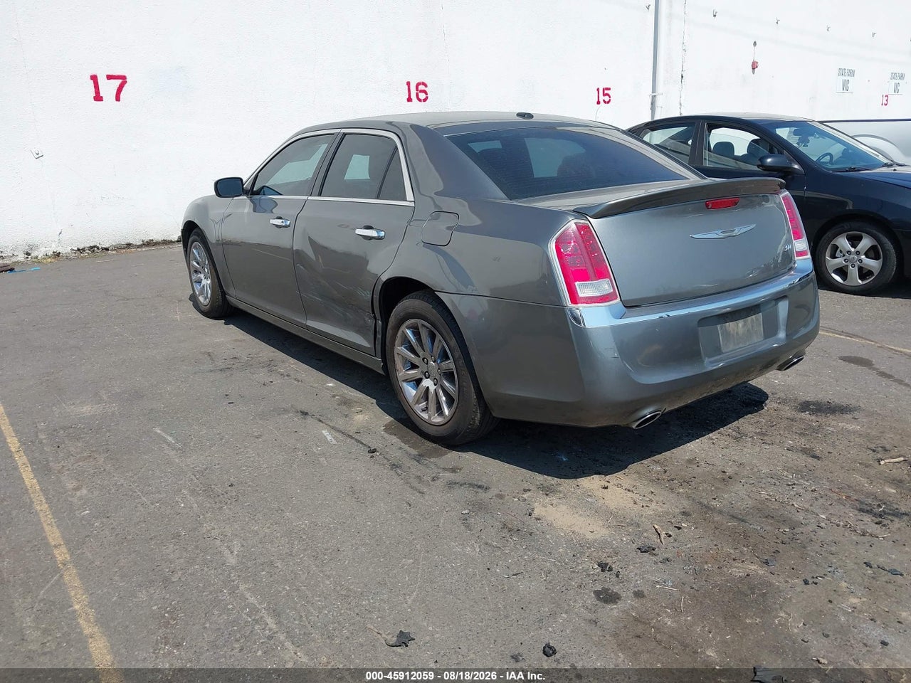 2012 CHRYSLER 300 LIMITED · 3/11