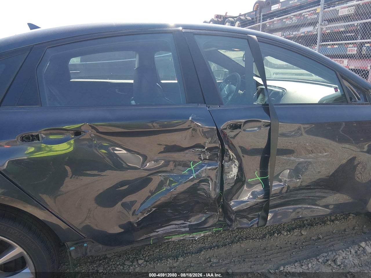 2016 CHRYSLER 200 S · 6/11