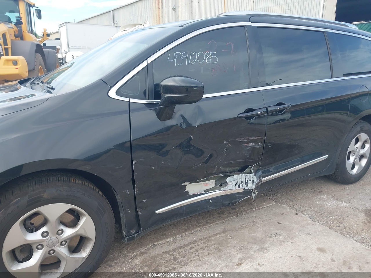 2017 CHRYSLER PACIFICA TOURING-L PLUS · 6/11