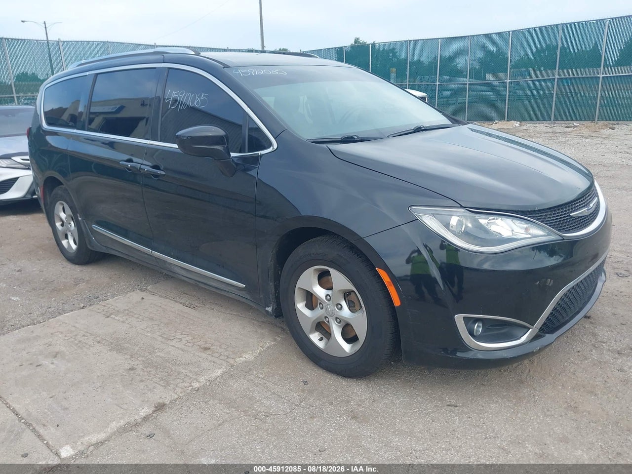 2C4RC1EG8HR****** · 2017 CHRYSLER PACIFICA TOURING-L PLUS
