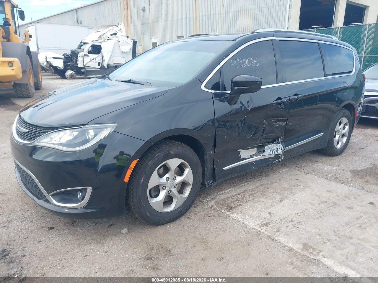 2017 CHRYSLER PACIFICA TOURING-L PLUS · 2/11