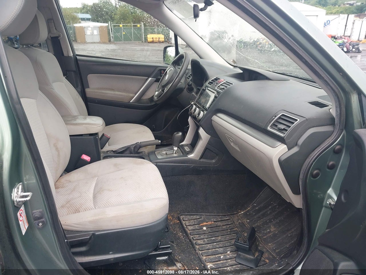 2017 SUBARU FORESTER 2.5I PREMIUM · 5/11