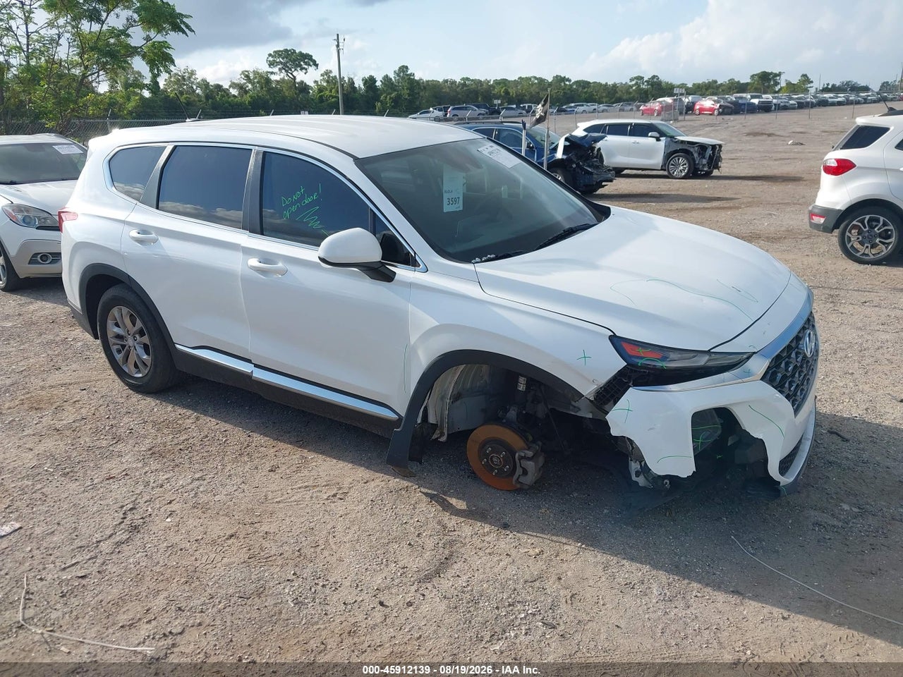 5NMS23AD4KH****** · 2019 HYUNDAI SANTA FE SE