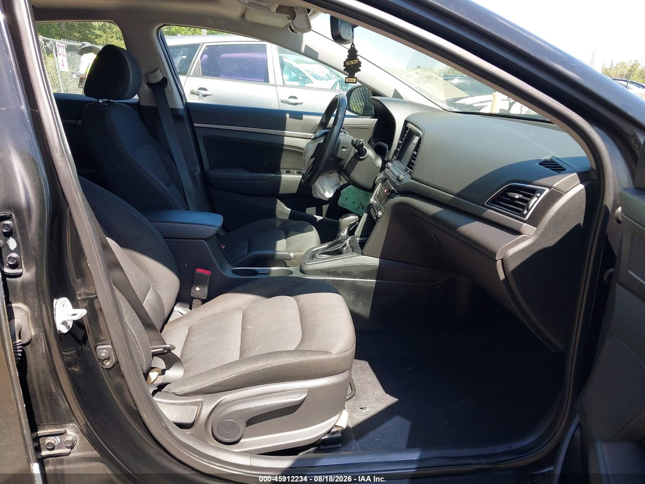2017 HYUNDAI ELANTRA VALUE EDITION · 5/11