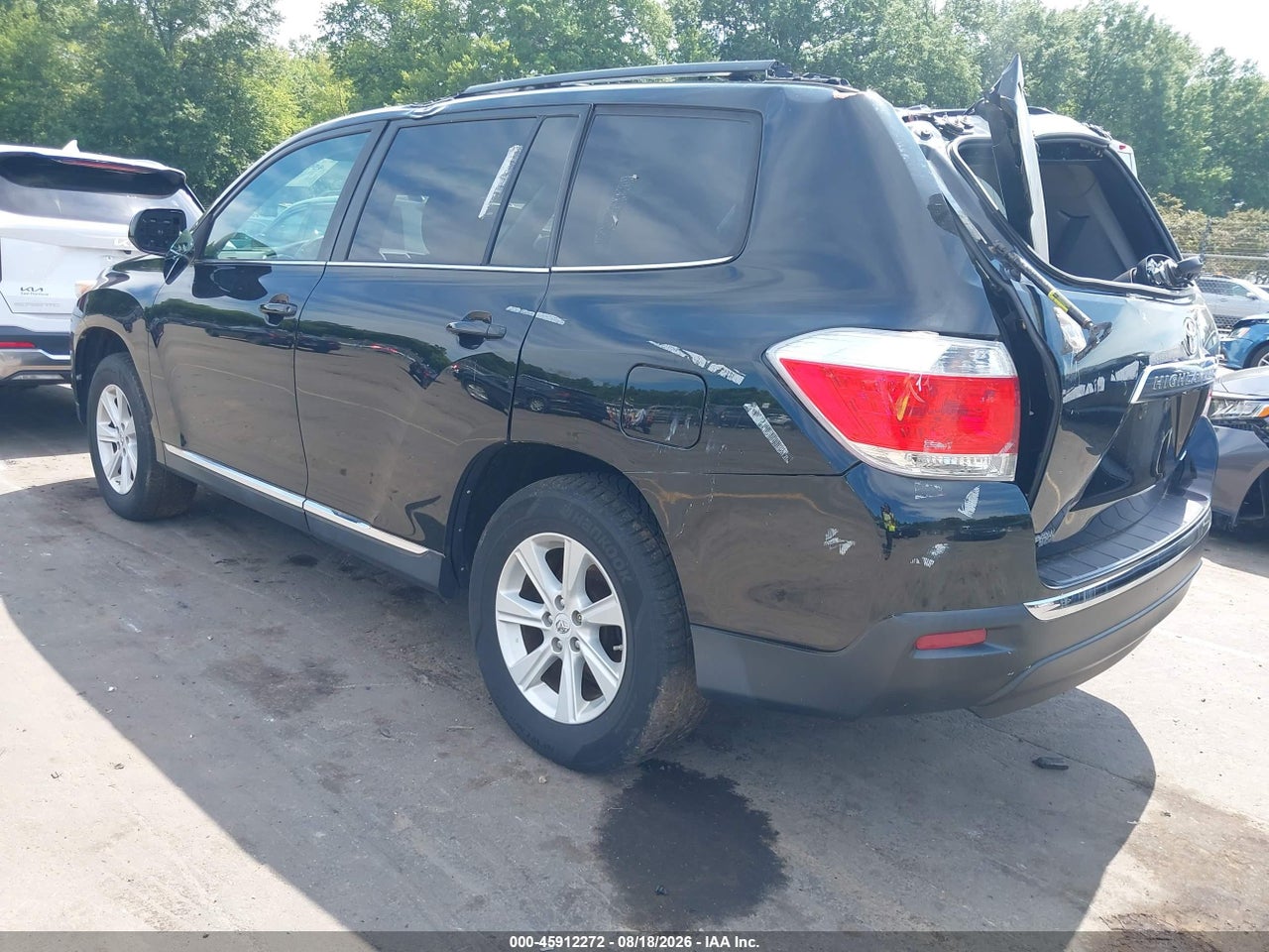 2011 TOYOTA HIGHLANDER SE V6 · 3/11
