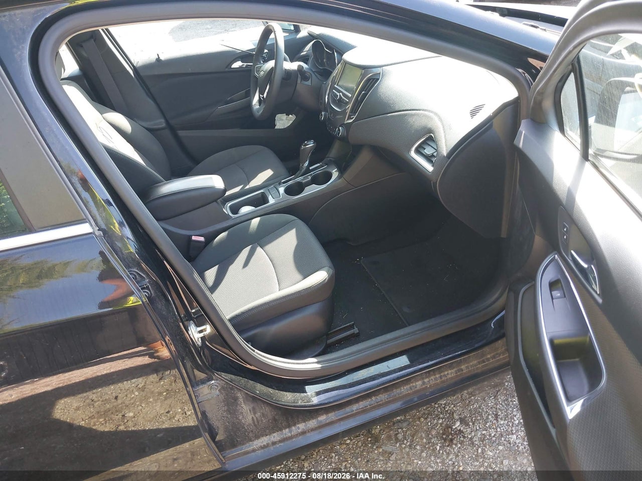 2017 CHEVROLET CRUZE LT AUTO · 5/11