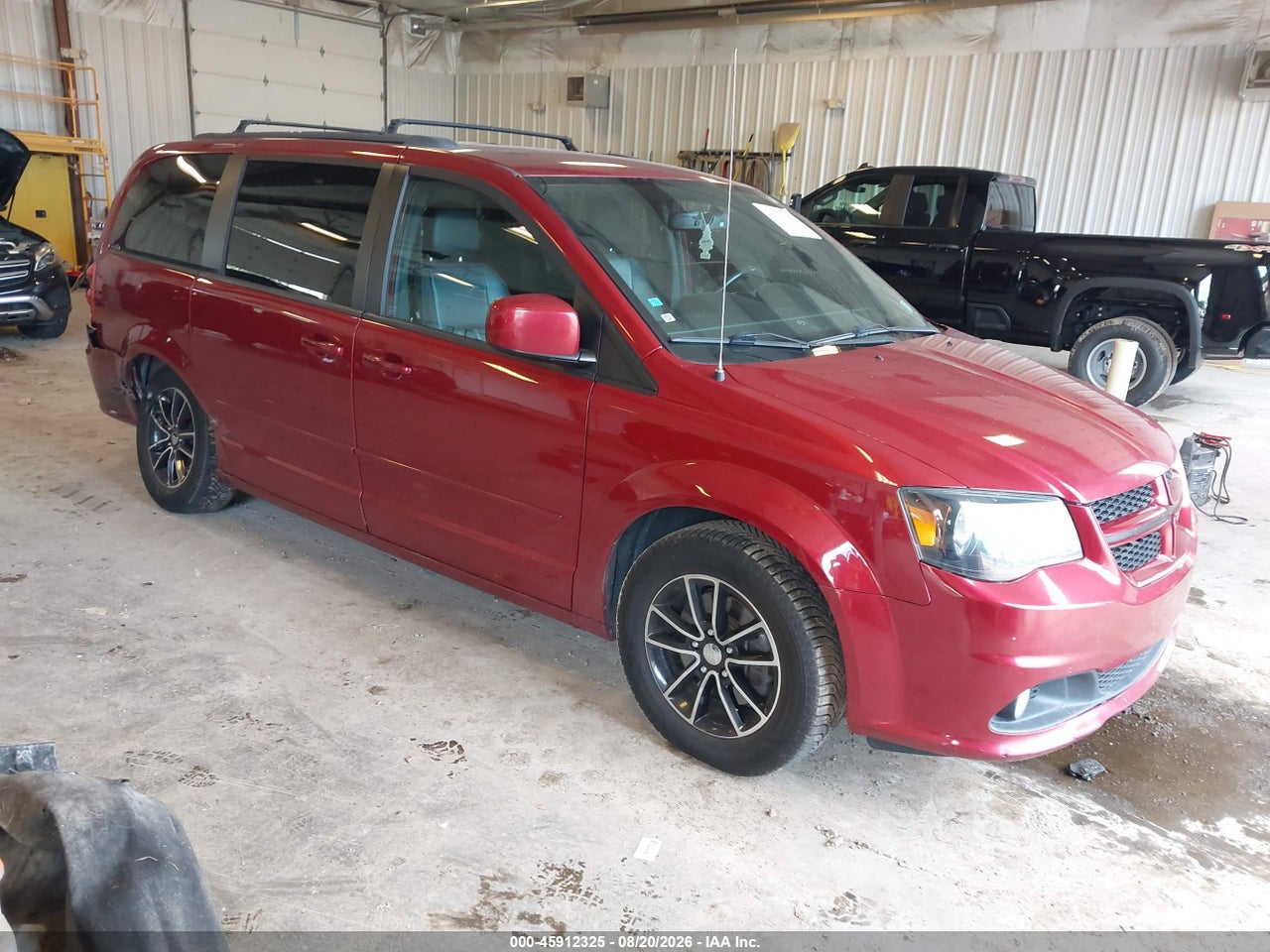 2C4RDGEG0FR****** · 2015 DODGE GRAND CARAVAN R/T