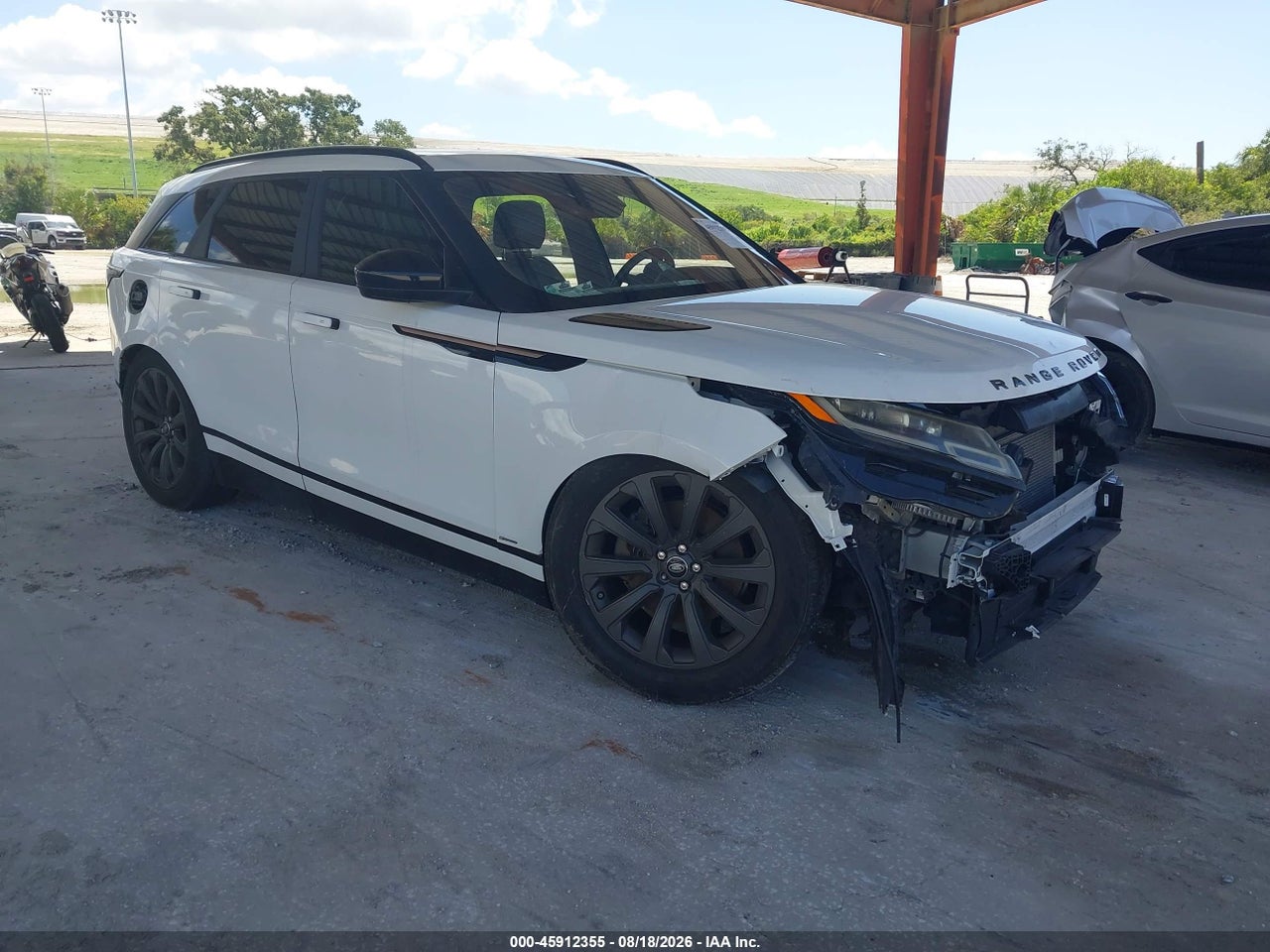 SALYL2RVXJA****** · 2018 LAND ROVER RANGE ROVER VELAR P380 SE R-DYNAMIC