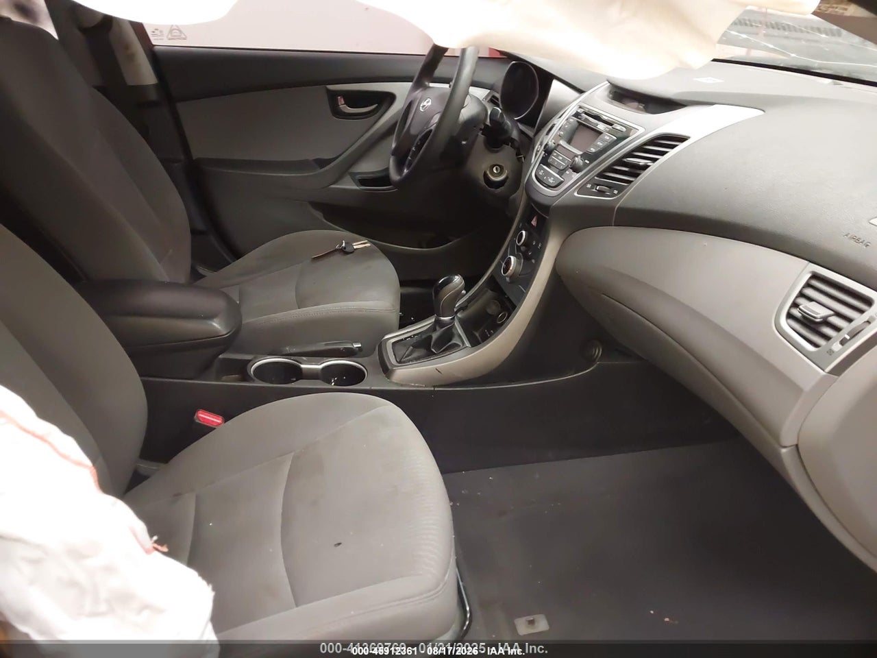 2014 HYUNDAI ELANTRA SE · 5/11