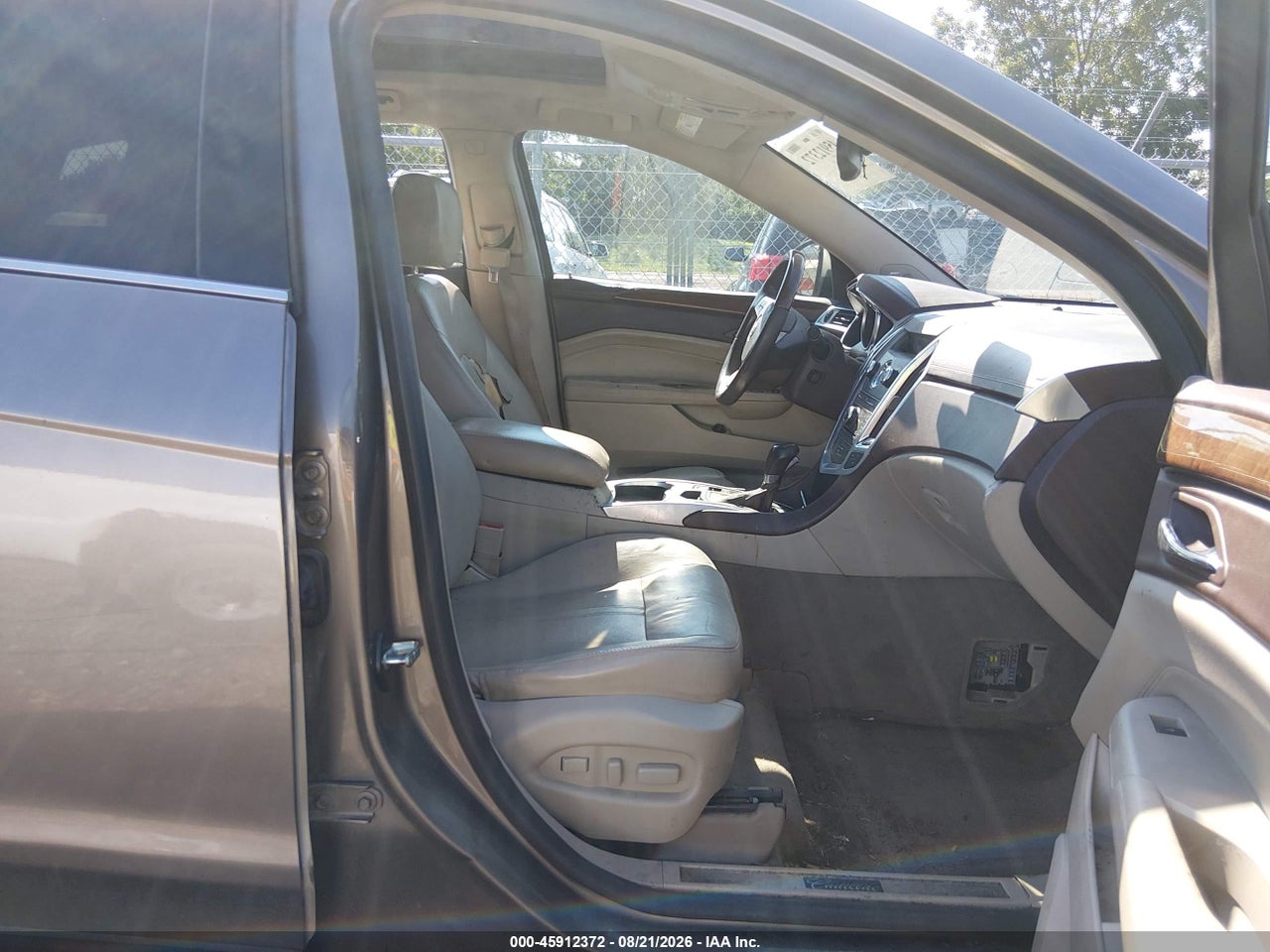 2011 CADILLAC SRX PERFORMANCE COLLECTION · 5/10
