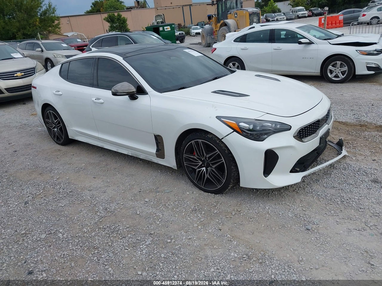 2022 KIA STINGER GT2