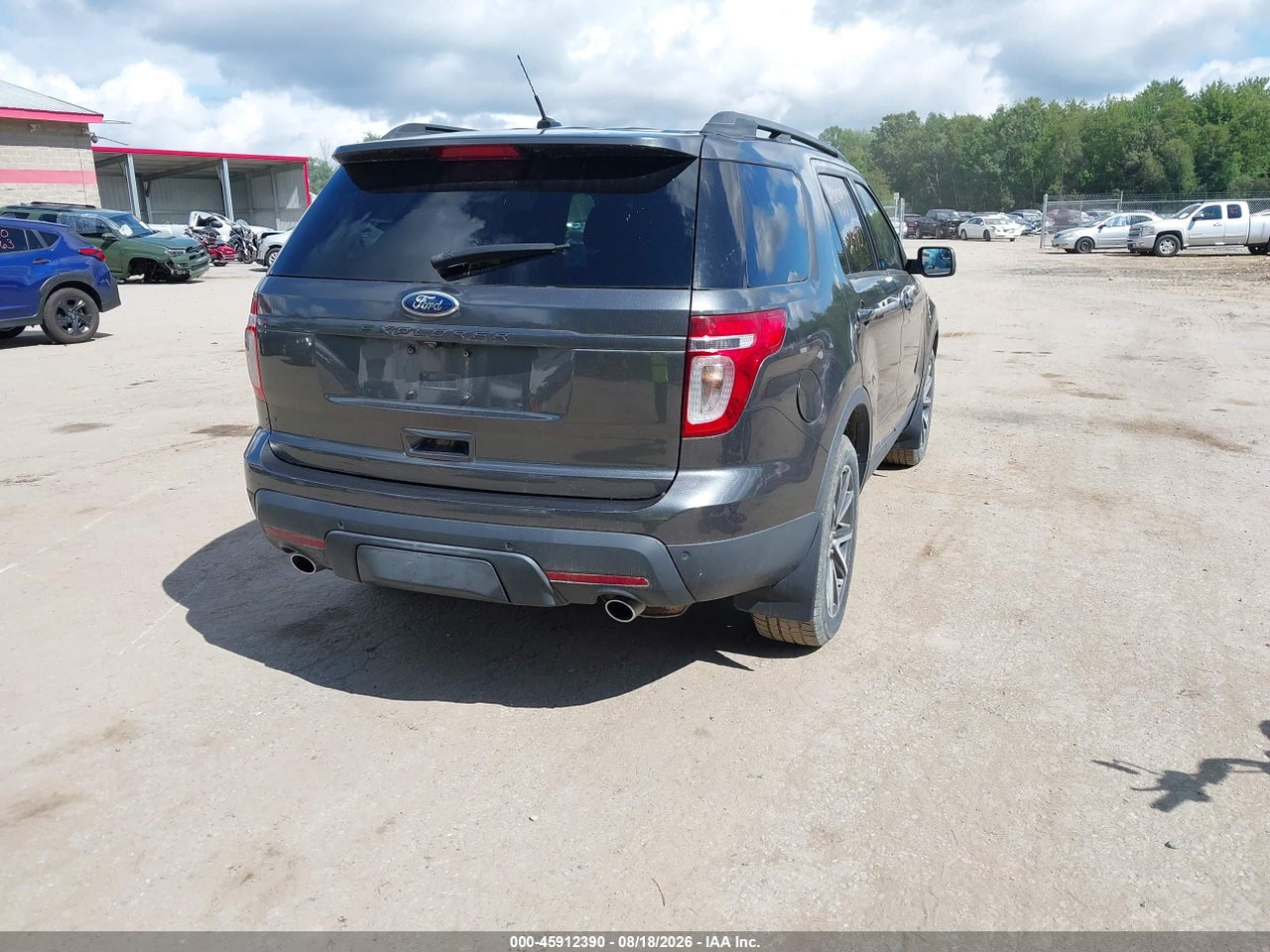 1FM5K8D85FG****** · 2015 FORD EXPLORER XLT · 4/11