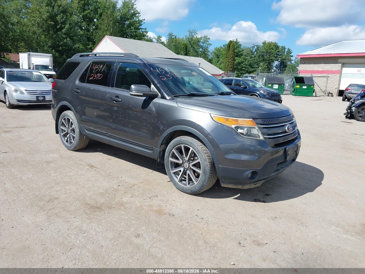 1FM5K8D85FG****** · 2015 FORD EXPLORER XLT