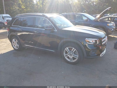 W1N4M4HB1NW****** · 2022 MERCEDES-BENZ GLB 250 4MATIC
