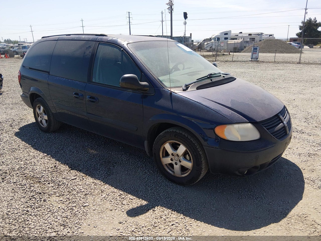2D4GP44L35R****** · 2005 DODGE GRAND CARAVAN SXT
