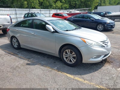 5NPEB4AC6DH****** · 2013 HYUNDAI SONATA GLS