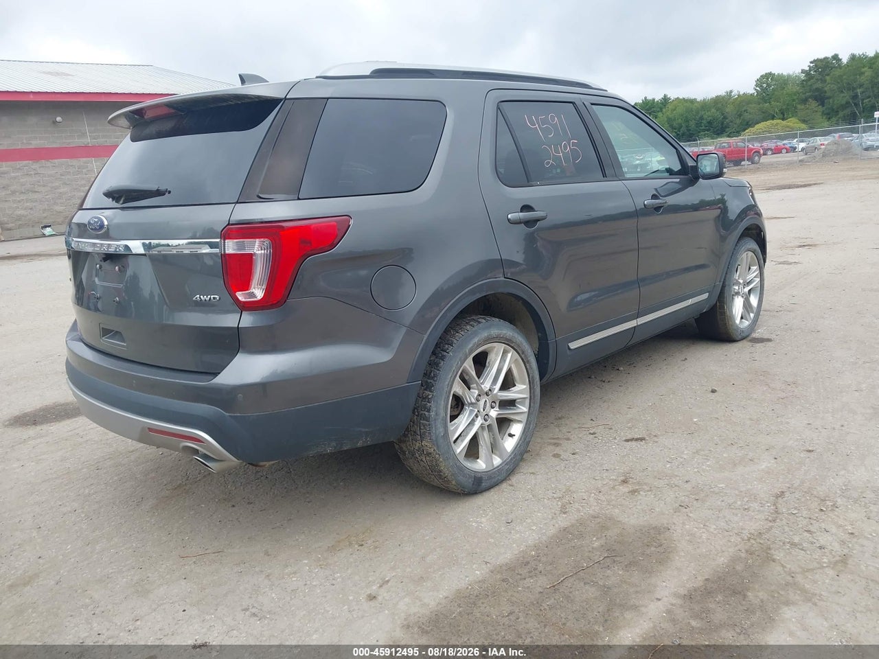1FM5K8D86HG****** · 2017 FORD EXPLORER XLT · 4/11