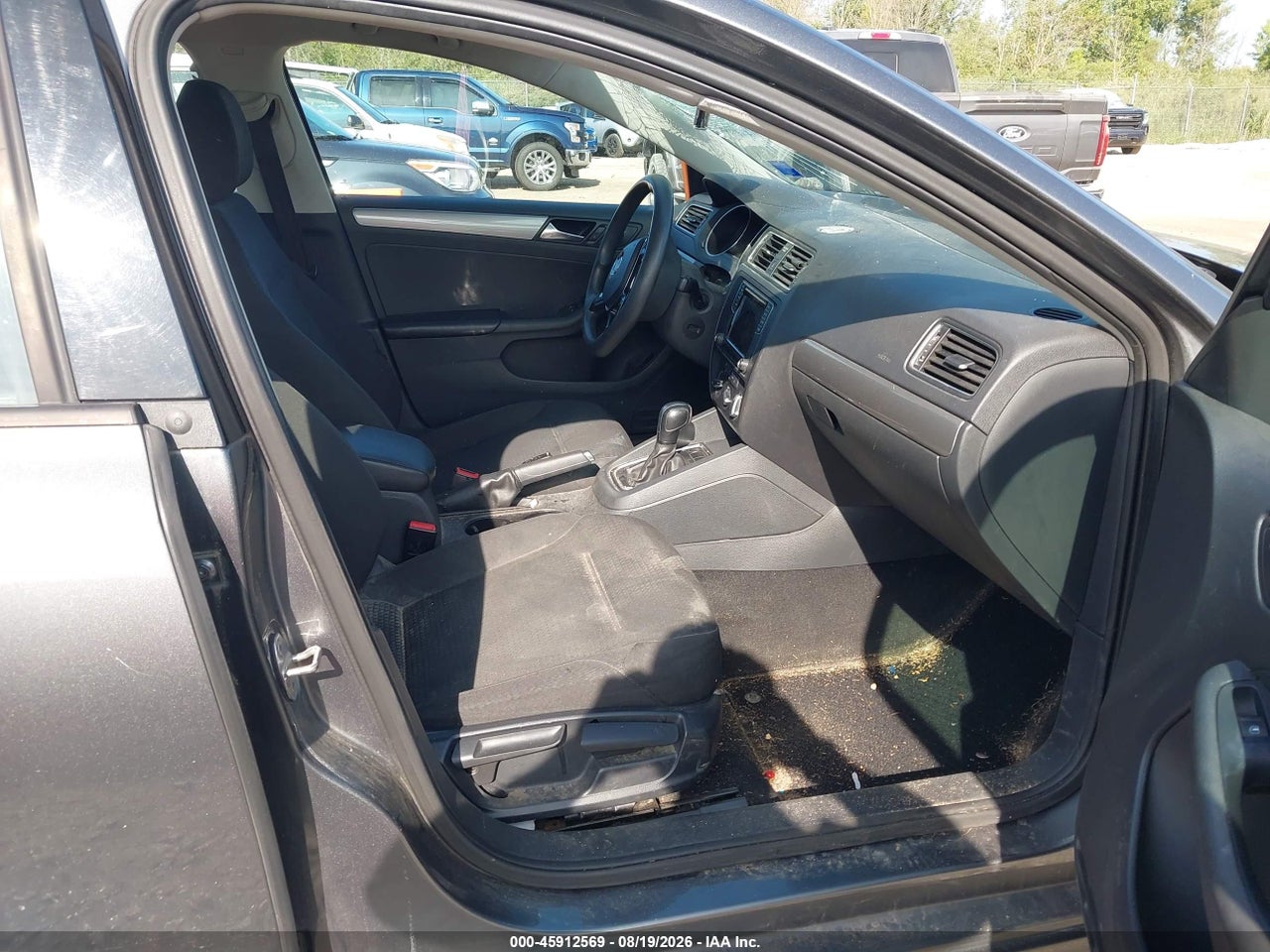 2016 VOLKSWAGEN JETTA 1.4T SE · 5/11