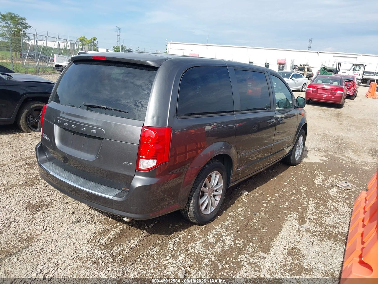 2016 DODGE GRAND CARAVAN SE PLUS · 4/11