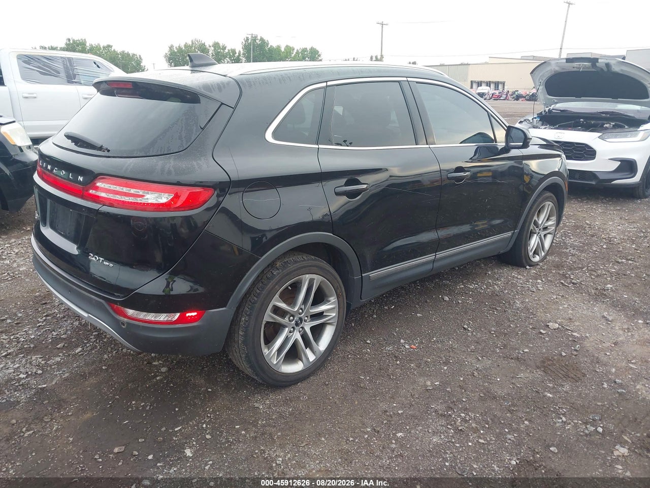 2017 LINCOLN MKC RESERVE · 4/11