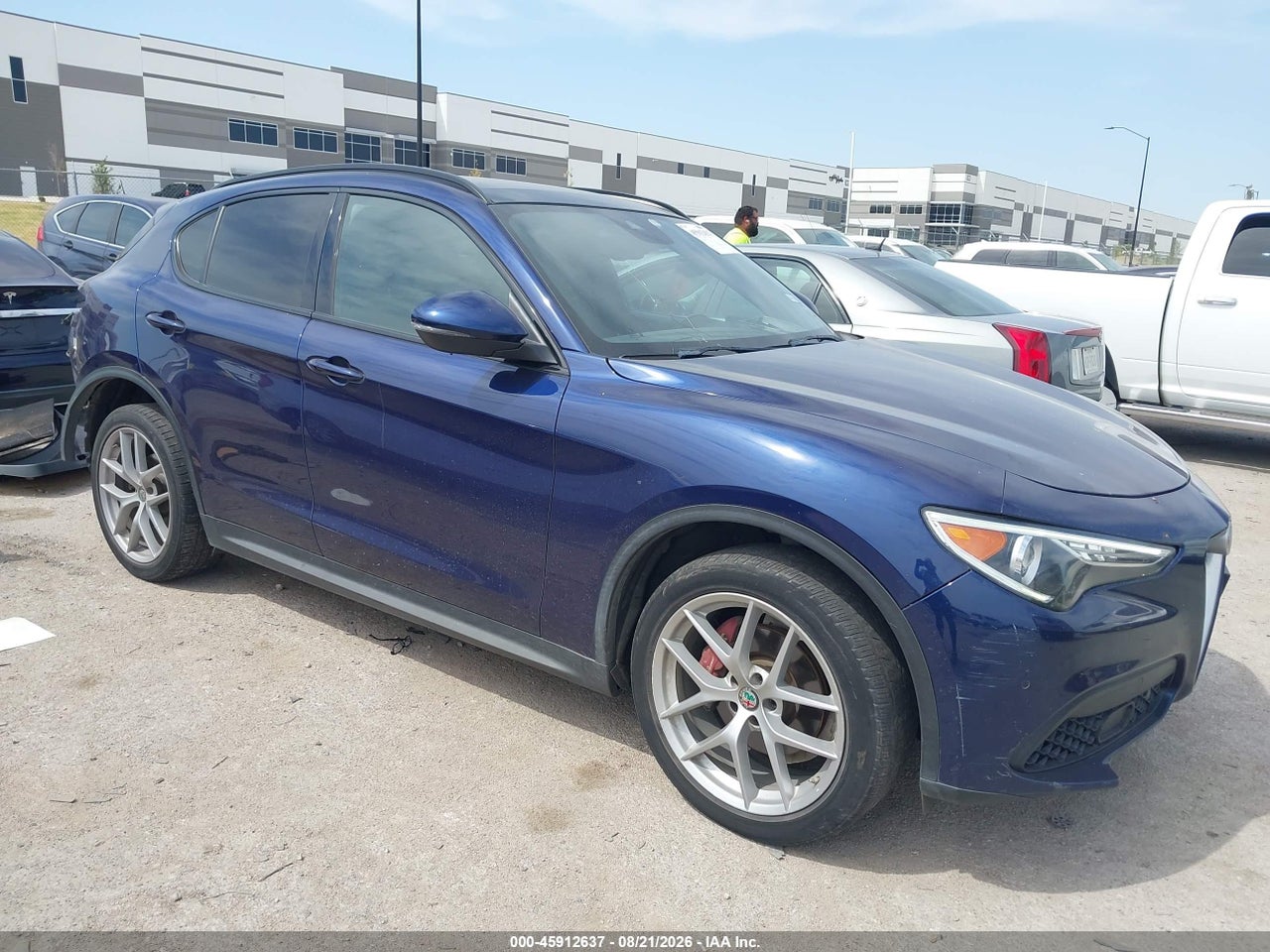 ZASFAKNN2J7****** · 2018 ALFA ROMEO STELVIO TI SPORT AWD
